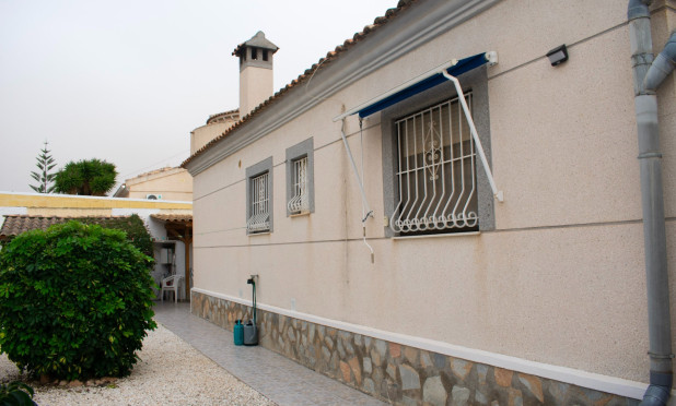 Herverkoop - Villa - Torrevieja