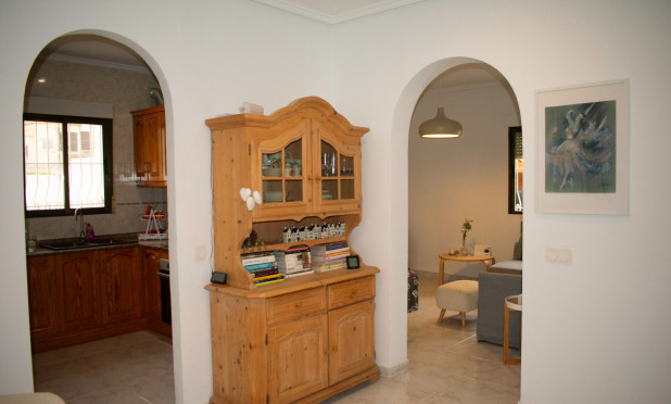 Herverkoop - Villa - Torrevieja