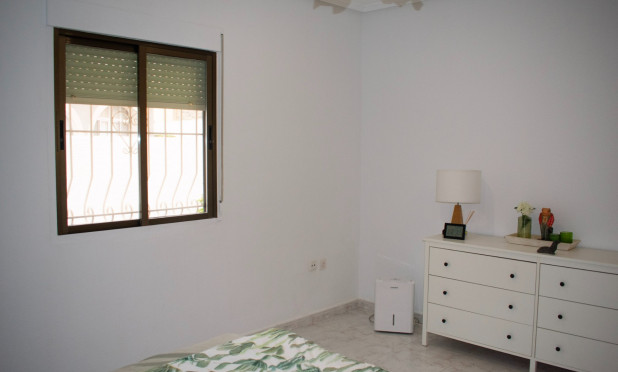 Herverkoop - Villa - Torrevieja