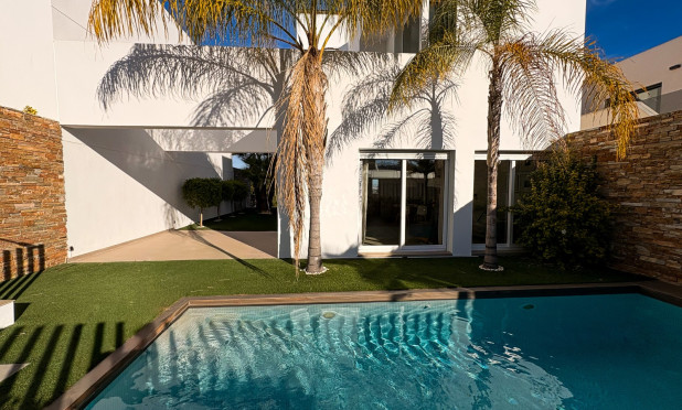 Resale - Semi-detached villa - Ciudad Quesada - Rojales - Ciudad Quesada