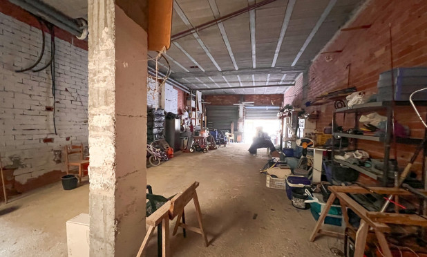 Resale - Commercial premises - Guardamar del Segura - Guardamar