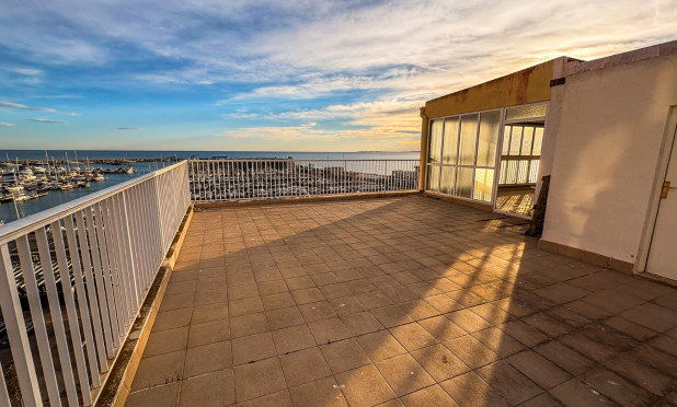 Resale - Apartment / flat - Santa Pola - Puerto