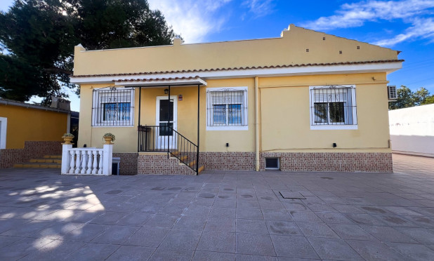 Resale - Finca / Country Property - Alicante - Moralet - Cañada del Fenollar