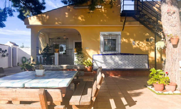 Resale - Finca / Country Property - Alicante - Moralet - Cañada del Fenollar