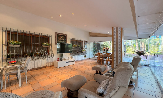 Resale - Finca / Country Property - Elche - Altzabares Alto