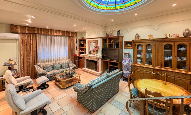 Resale - Finca / Country Property - Elche - Altzabares Alto
