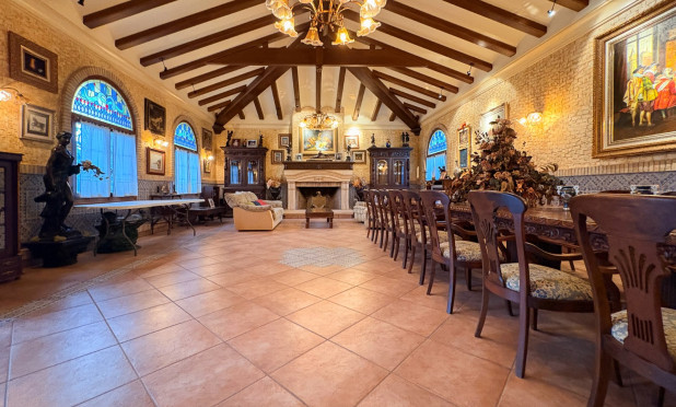 Resale - Finca / Country Property - Elche - Altzabares Alto