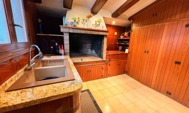 Resale - Finca / Country Property - Elche - Altzabares Alto