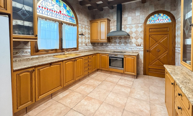 Resale - Finca / Country Property - Elche - Altzabares Alto