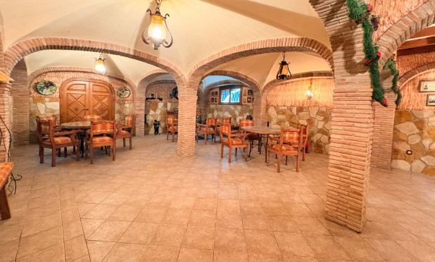 Resale - Finca / Country Property - Elche - Altzabares Alto
