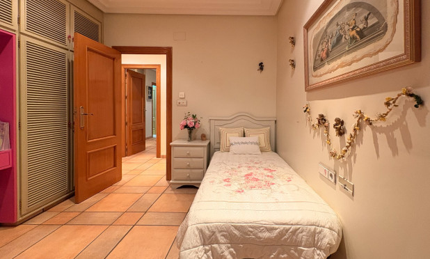 Resale - Finca / Country Property - Elche - Altzabares Alto