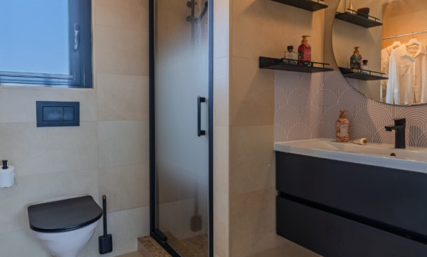 Resale - Villa - Alicante - Cabo de las Huertas