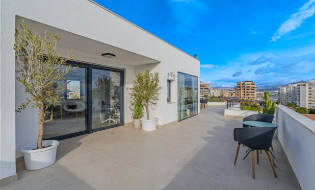 Resale - Villa - Alicante - Cabo de las Huertas