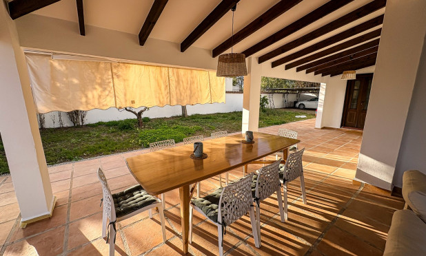 Resale - Villa - Santa Pola - El Poble Llevanti