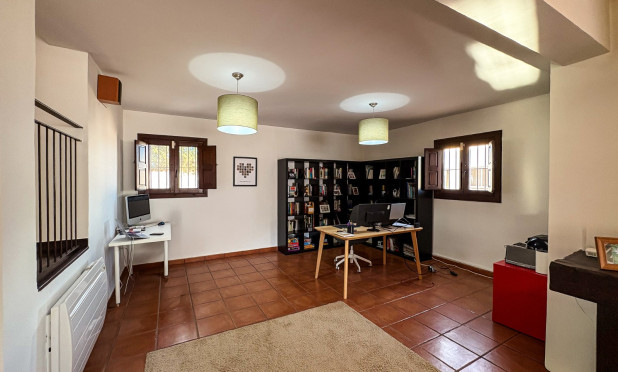 Resale - Villa - Santa Pola - El Poble Llevanti