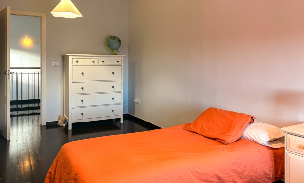 Resale - Villa - Santa Pola - El Poble Llevanti