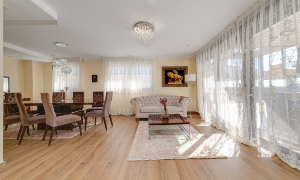 Wiederverkauf - Villa - Torrevieja