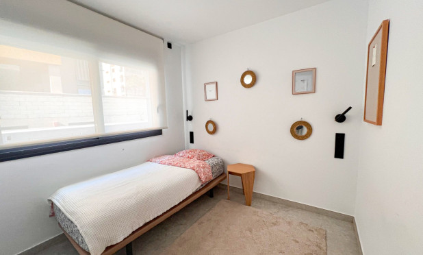 Resale - Apartment / flat - Guardamar del Segura - Urbanizaciones