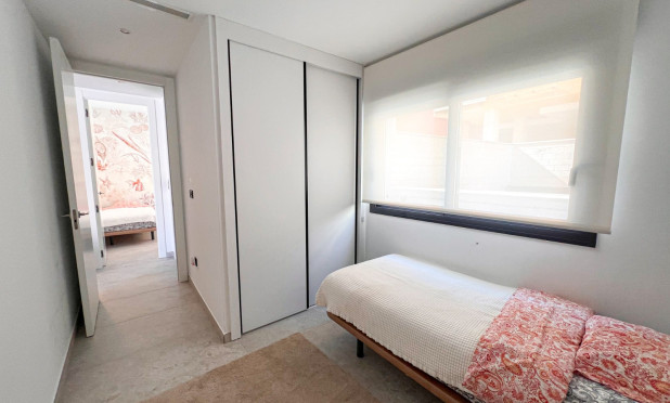 Resale - Apartment / flat - Guardamar del Segura - Urbanizaciones