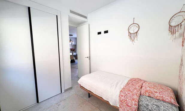 Resale - Apartment / flat - Guardamar del Segura - Urbanizaciones