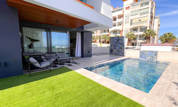 Resale - Apartment / flat - Guardamar del Segura - Urbanizaciones