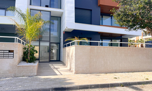 Resale - Apartment / flat - Guardamar del Segura - Urbanizaciones