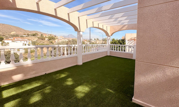 Resale - Semi-detached villa - El Campello - Pueblo Acantilado - Venta Lanuza