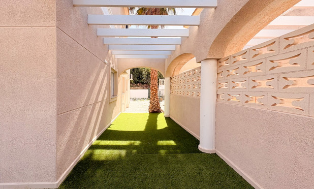 Resale - Semi-detached villa - El Campello - Pueblo Acantilado - Venta Lanuza