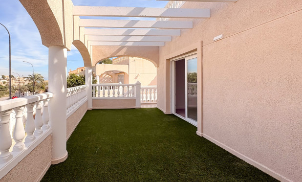 Resale - Semi-detached villa - El Campello - Pueblo Acantilado - Venta Lanuza