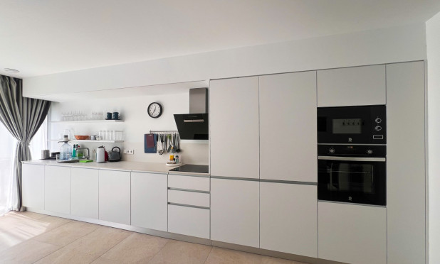 Resale - Apartment / flat - Torrevieja - Los Balcones