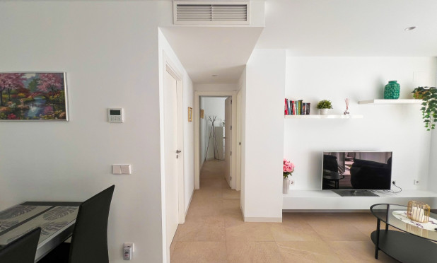 Resale - Apartment / flat - Torrevieja - Los Balcones