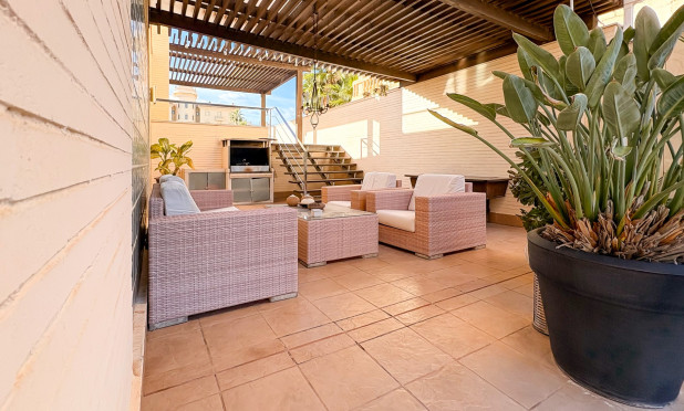 Resale - Villa - Guardamar del Segura - Guardamar Playa
