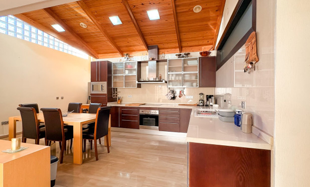 Resale - Villa - Guardamar del Segura - Guardamar Playa