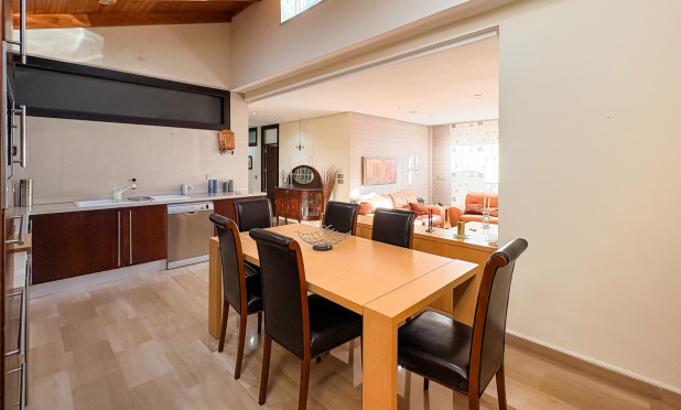 Resale - Villa - Guardamar del Segura - Guardamar Playa