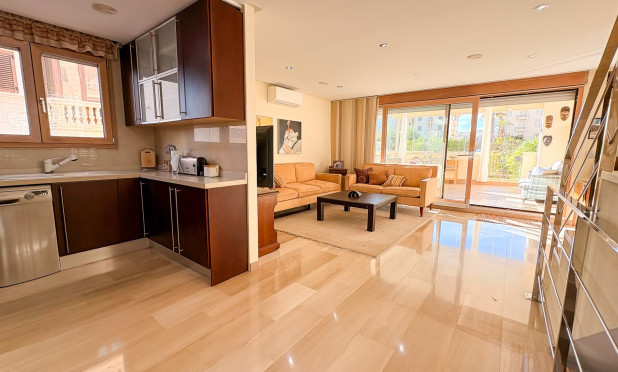 Resale - Villa - Guardamar del Segura - Guardamar Playa