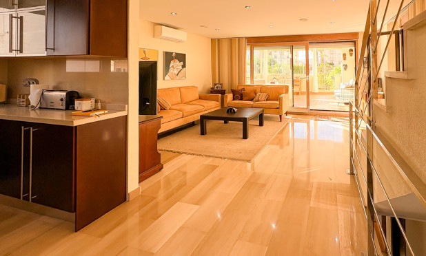 Resale - Villa - Guardamar del Segura - Guardamar Playa