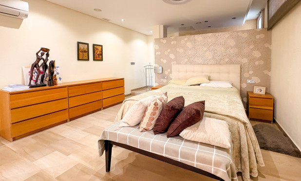 Resale - Villa - Guardamar del Segura - Guardamar Playa
