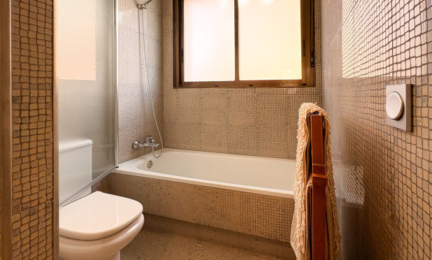 Resale - Villa - Guardamar del Segura - Guardamar Playa