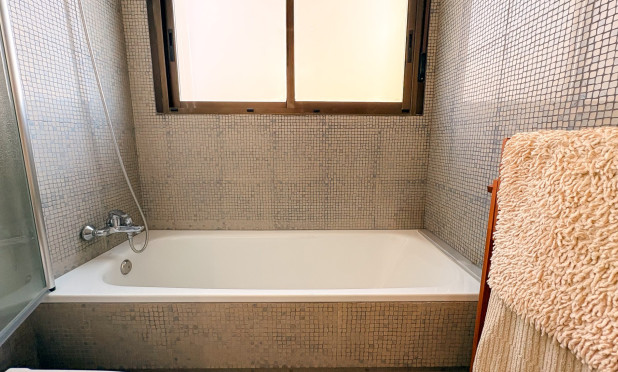 Resale - Villa - Guardamar del Segura - Guardamar Playa