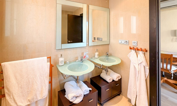 Resale - Villa - Guardamar del Segura - Guardamar Playa
