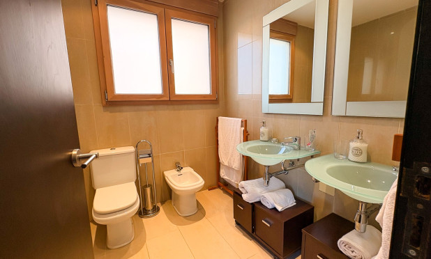 Resale - Villa - Guardamar del Segura - Guardamar Playa
