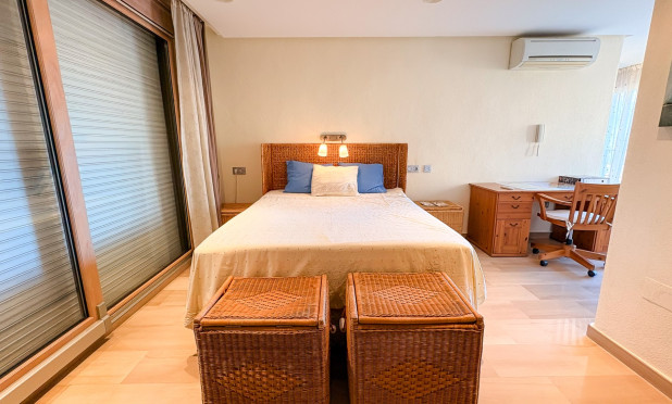 Resale - Villa - Guardamar del Segura - Guardamar Playa