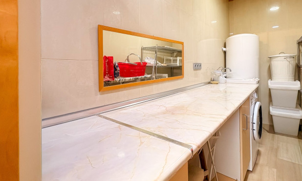 Resale - Villa - Guardamar del Segura - Guardamar Playa