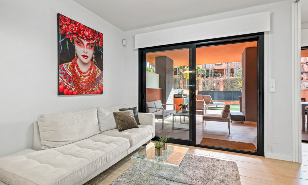 Resale - Apartment / flat - Orihuela Costa - Villamartín