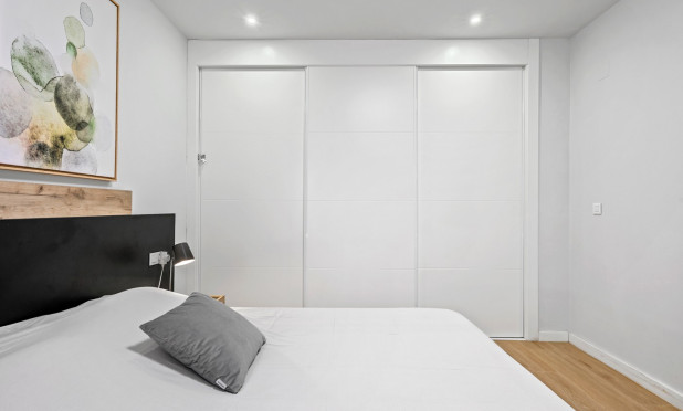 Resale - Apartment / flat - Orihuela Costa - Villamartín
