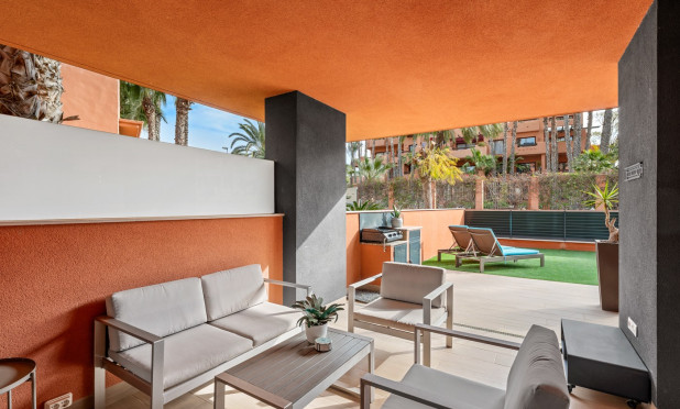 Resale - Apartment / flat - Orihuela Costa - Villamartín