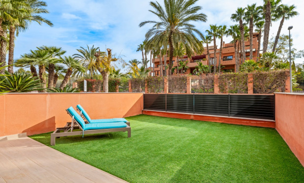 Resale - Apartment / flat - Orihuela Costa - Villamartín