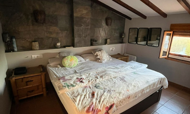 Resale - Villa - Benissa