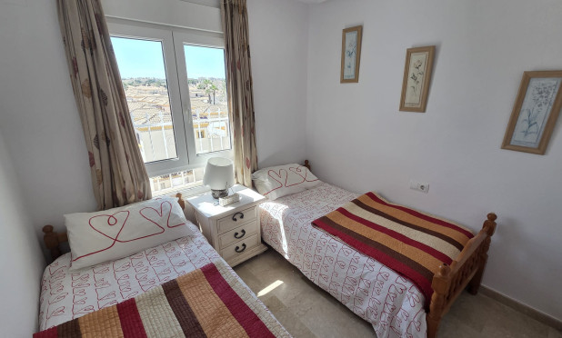 Resale - Apartment / flat - Villamartín - PAU 8