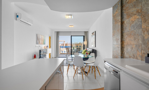 Resale - Apartment / flat - Orihuela Costa - La Zenia